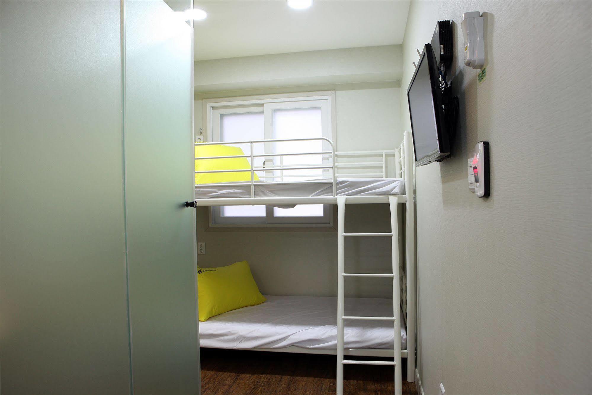 סיאול 24 Guesthouse Insadong מראה חיצוני תמונה
